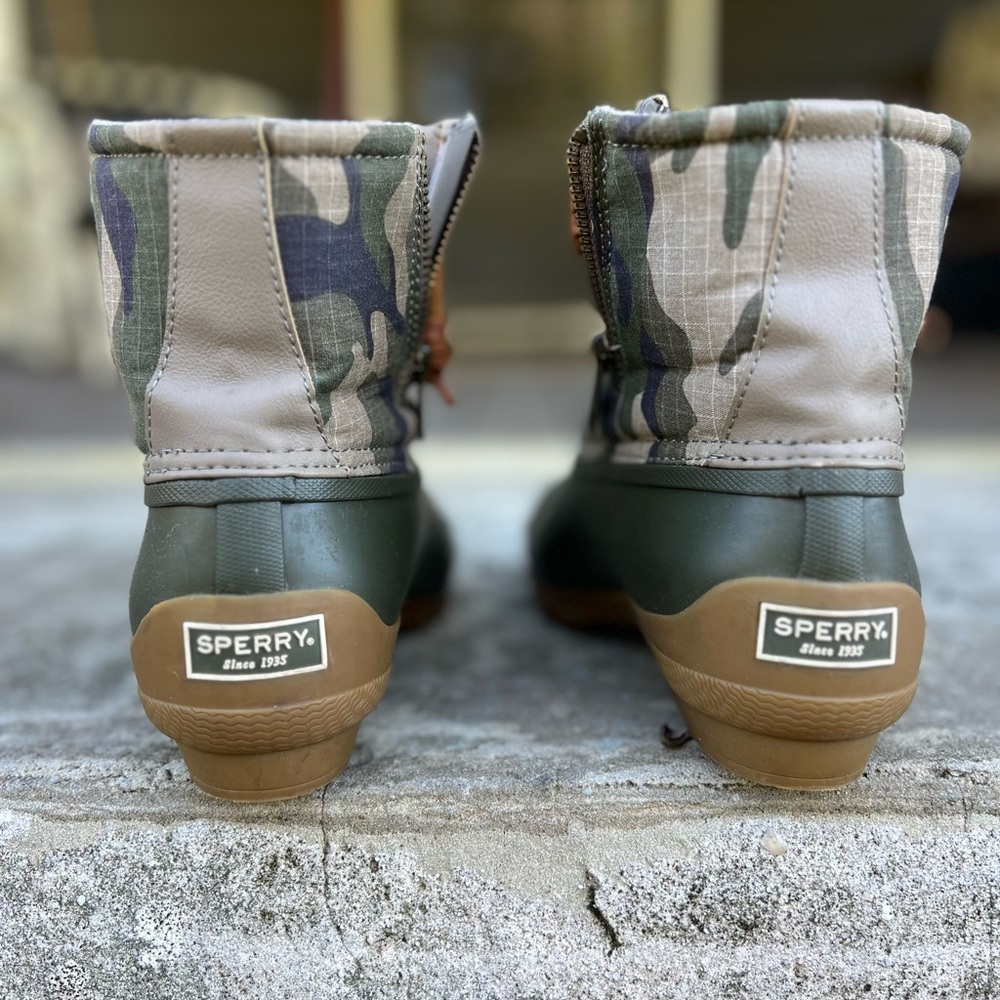 Women’s Sperry Camouflage Boots - Picture 6 of 9